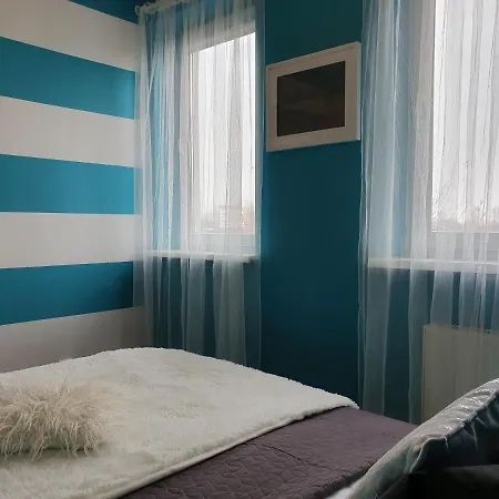 Mieszkanie 2 Pokojowe - Okrzei Apartmán *